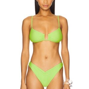 NWT Vibrant Green Bikini Set size M Revolve